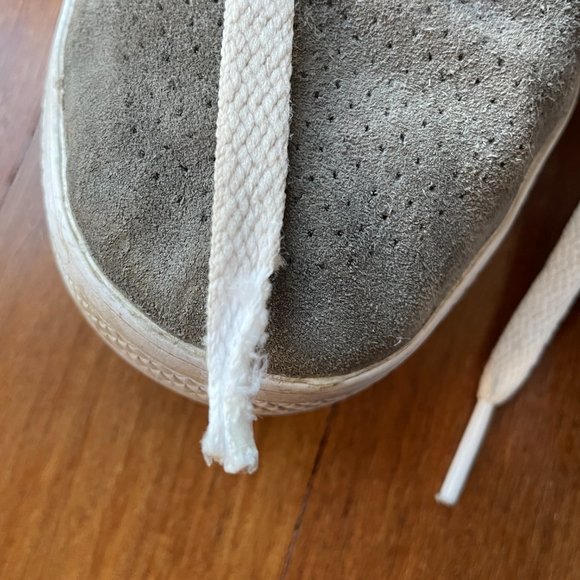 Nike SB Sz 6.5 Gray Suede Sneaker - Picture 8 of 9